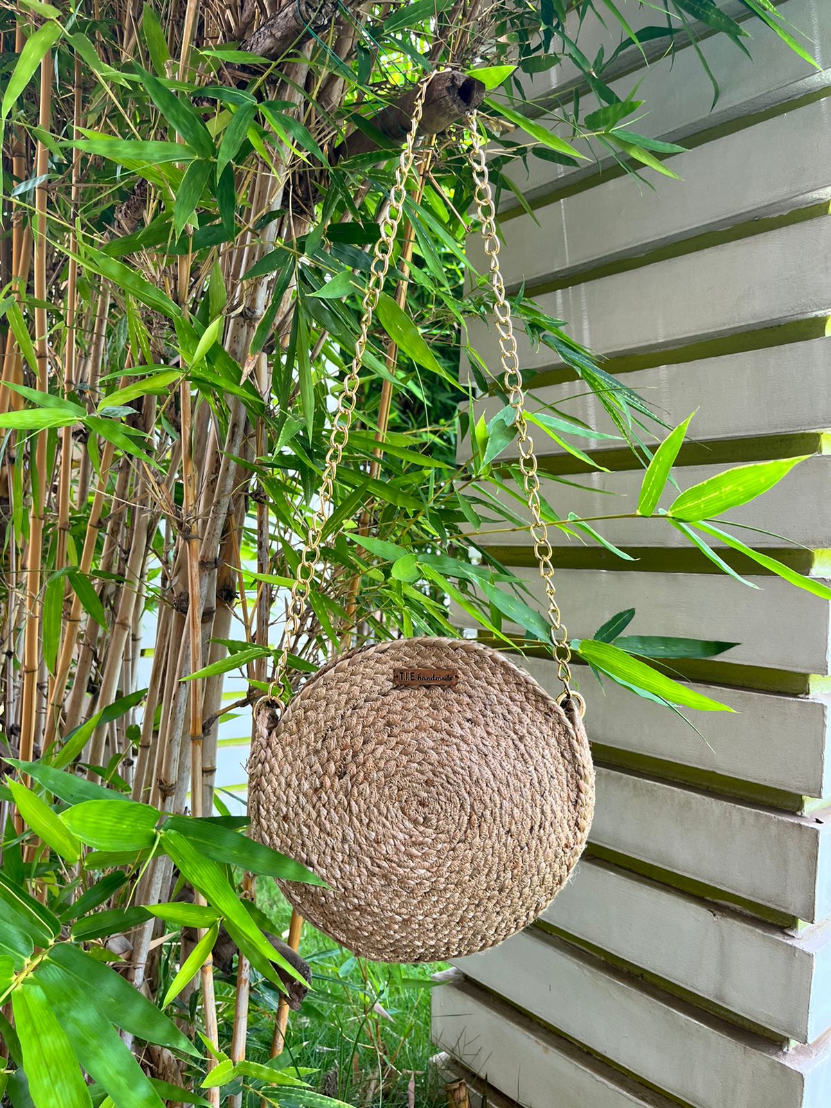 Jute Circle Sling bag