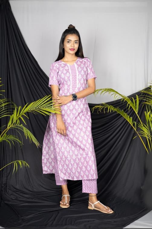 Geometric Printed Top with Zig-Zag printed pant with pocket